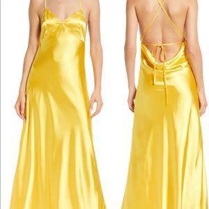 beautiful lulus satin gown
